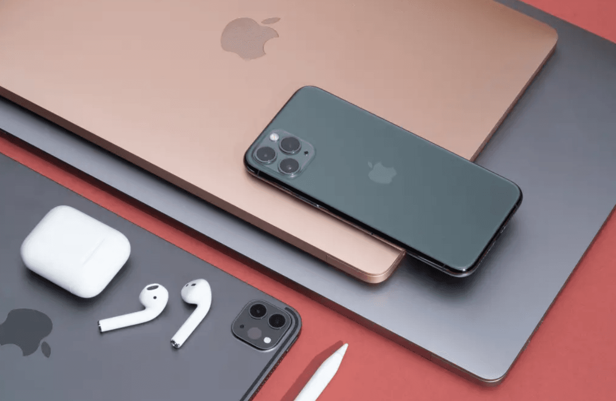 Las acciones de Apple caen tras el aumento de precios: lo que los inversores deben saber