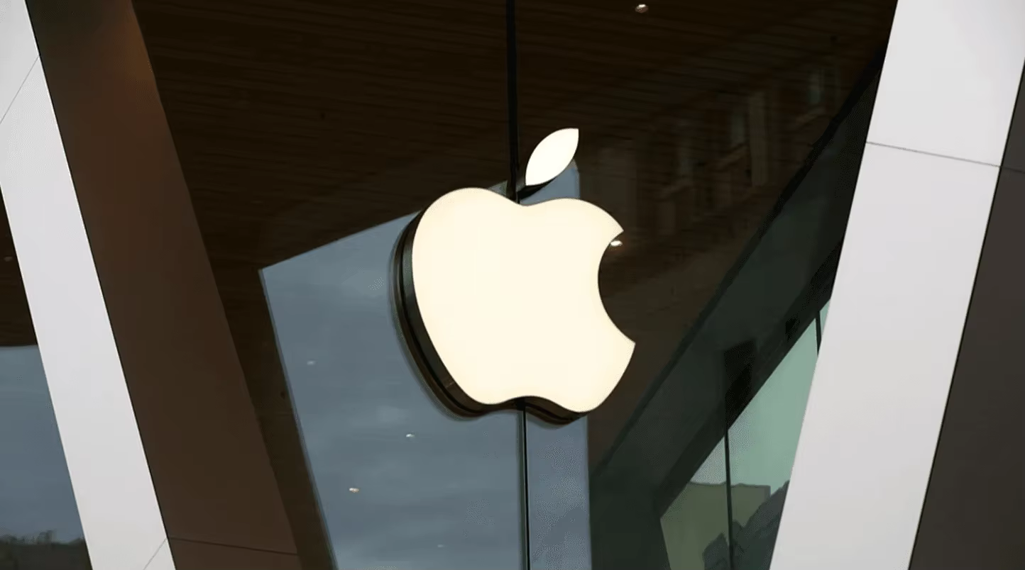 Las acciones de Apple y el acuerdo de chips de 30.000 millones de dólares con Broadcom: qué significa para los inversores de AAPL
