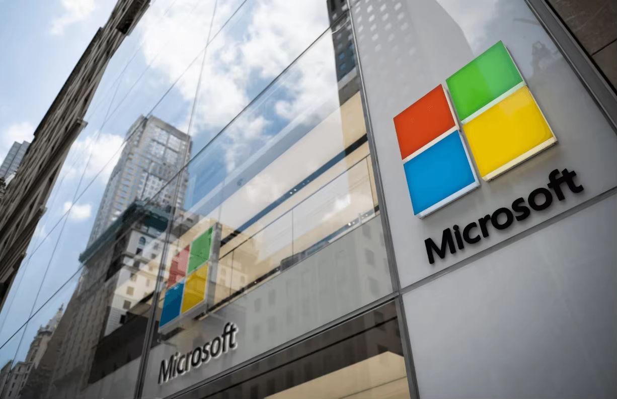 As ações da MSFT são uma boa compra agora? O que uma queda de 30% em relação à máxima diz aos investidores