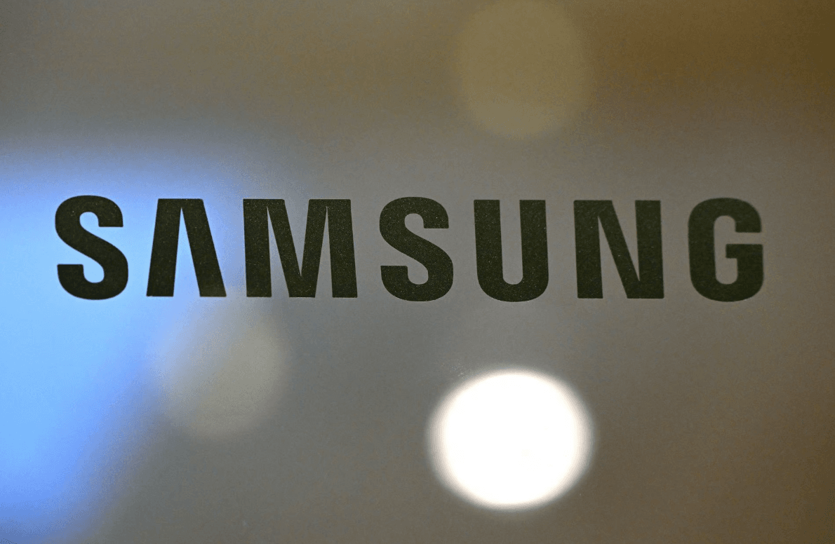 Чи варто купувати акції Samsung після падіння на 30% від історичного максимуму? Що залишилося після липневого розпродажу