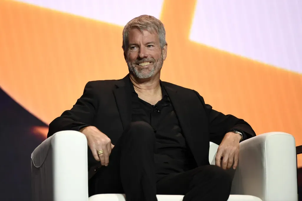 Michael Saylor afirma que el bitcoin podría alcanzar los 10 millones de dólares si Strategy llegara a poseer el 7,5 % del suministro