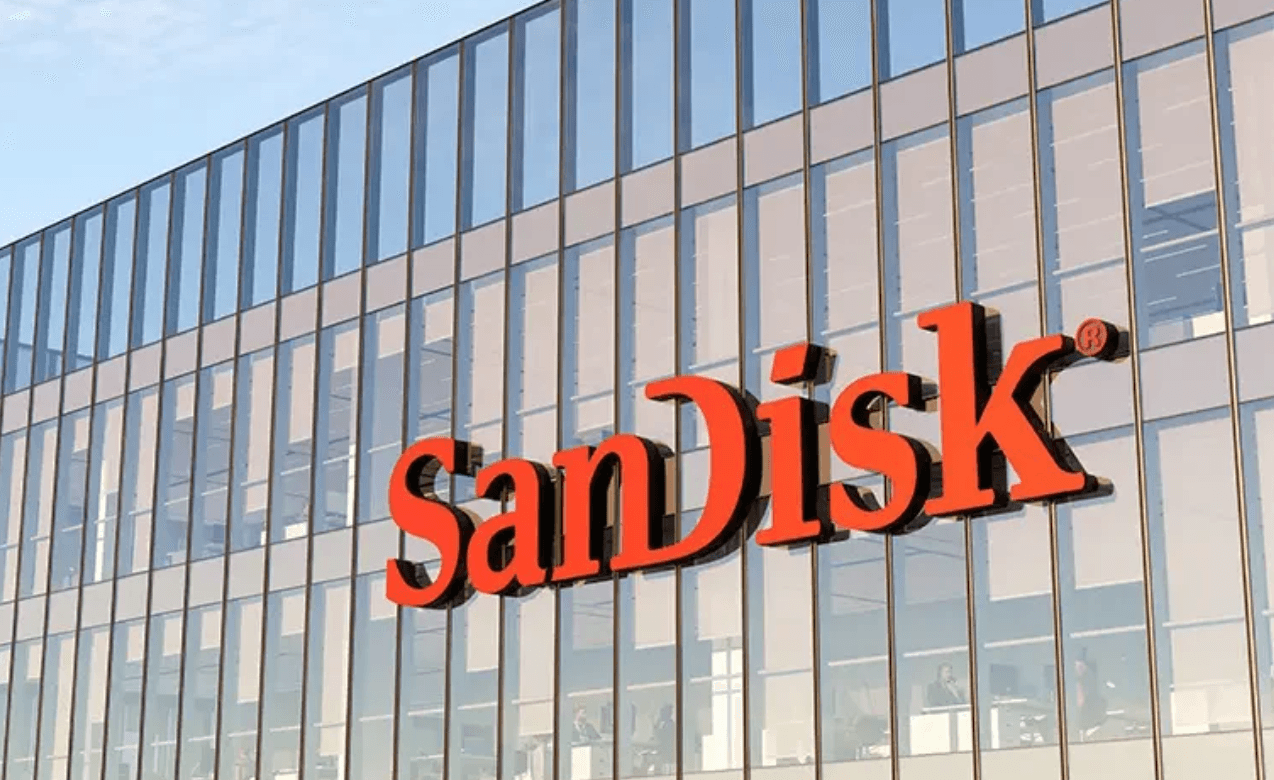 Акции SanDisk взлетели после Дня инвестора: что на самом деле означают цель по марже в 80% и дорожная карта до 2030 года