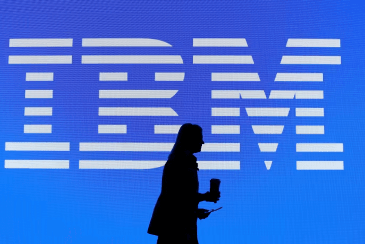 ما الذي يجعل IBM مختلفة عن توقعات التعافي الأخرى