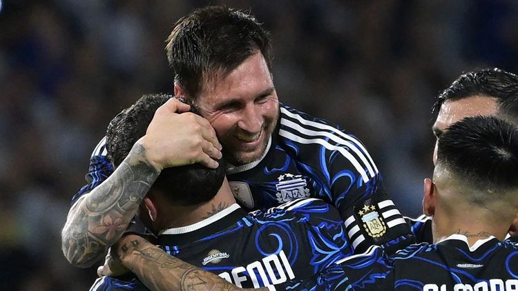 Argentina tại World Cup 2026: Lần cuối cho Messi và Otamendi